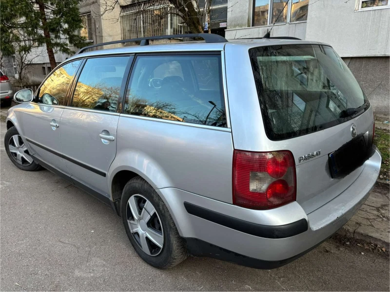 VW Passat 1.9 TDI, снимка 3 - Автомобили и джипове - 49045090