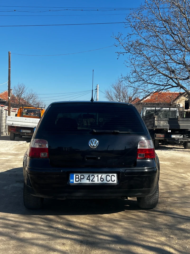 VW Golf 1.9 TDi , снимка 3 - Автомобили и джипове - 49389532