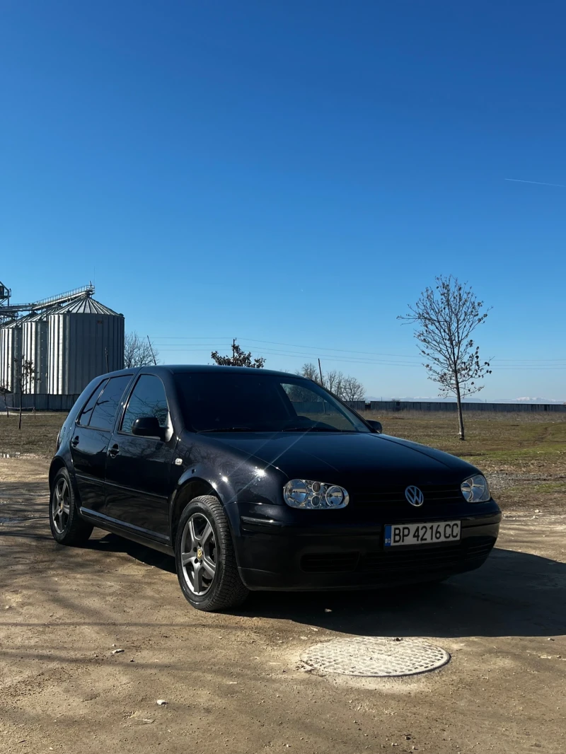 VW Golf 1.9 TDi , снимка 1 - Автомобили и джипове - 49389532