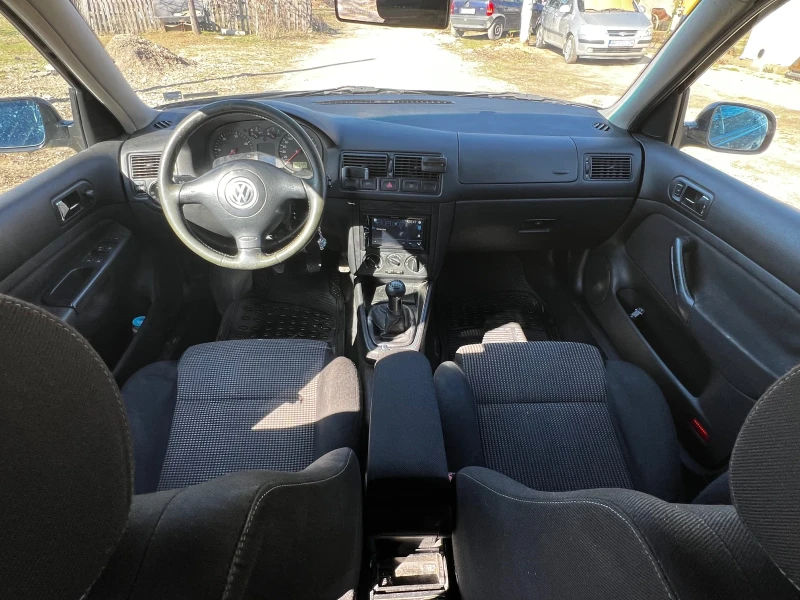 VW Golf 1.9 TDi , снимка 7 - Автомобили и джипове - 49389532