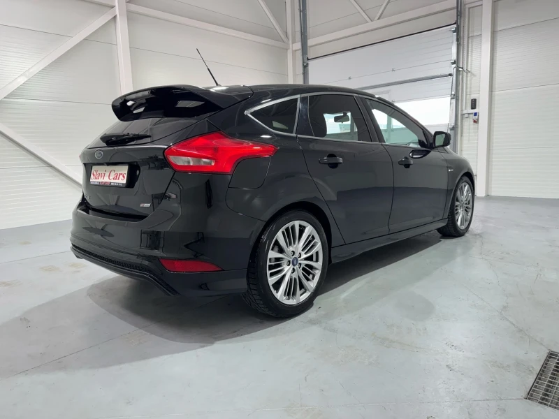 Ford Focus 1.5 TDCI ST-LINE, снимка 4 - Автомобили и джипове - 49743789