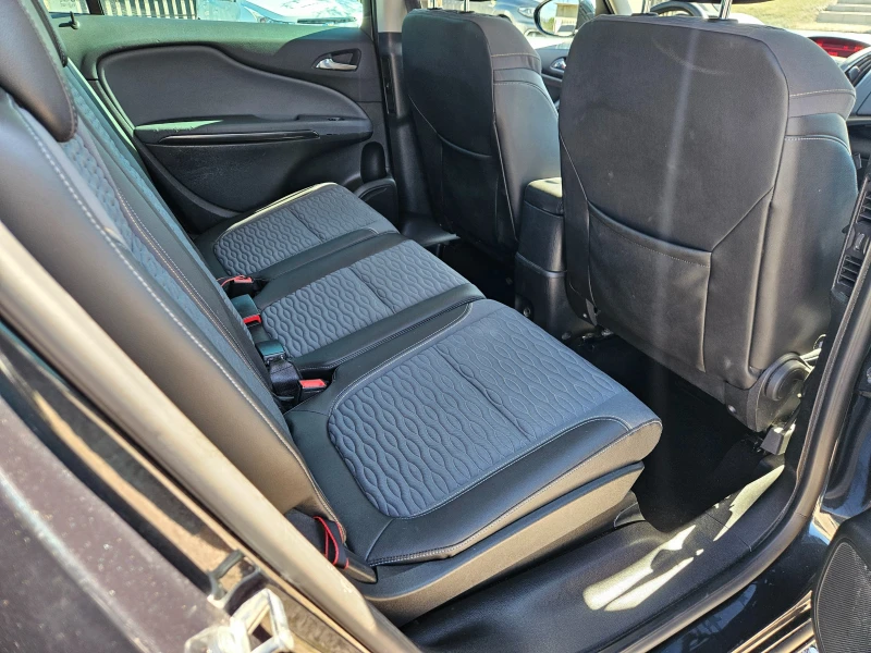 Opel Zafira 1.6i METAN !!!, снимка 7 - Автомобили и джипове - 51794292