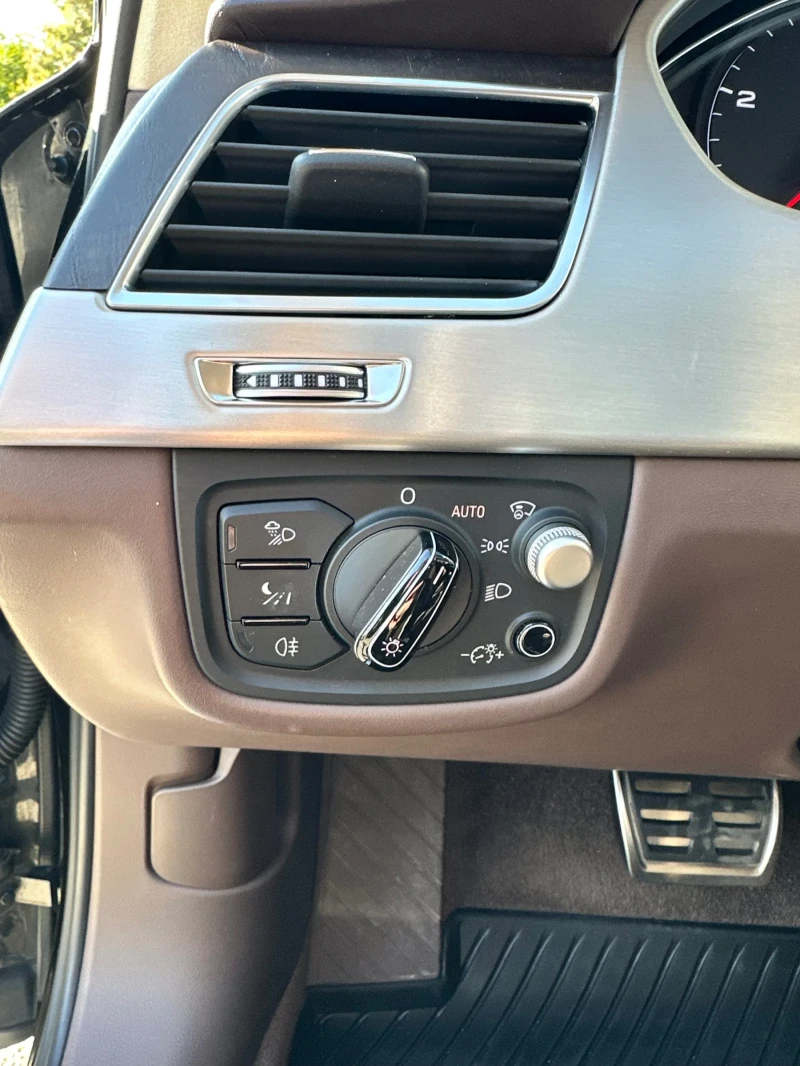 Audi A8 3.0tdi/DesignSelection/Bang&Olfsen/топ, снимка 12 - Автомобили и джипове - 53140787