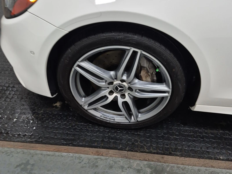 Mercedes-Benz E 400 С РЕГИСТРАЦИЯ & АВТО КРЕДИТ, снимка 8 - Автомобили и джипове - 53386502