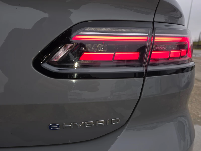 VW Arteon SHOOTING BRAKE 1.4 EHYBRID DSG ELEGANCE, снимка 8 - Автомобили и джипове - 53573075