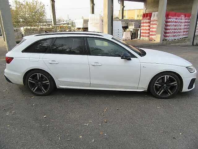 Audi A4 S LINE/MATRIX/CAMERA, снимка 4 - Автомобили и джипове - 48141417