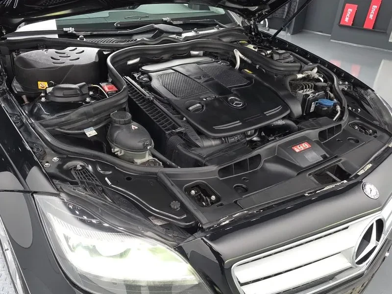 Mercedes-Benz CLS 350, снимка 12 - Автомобили и джипове - 55940408