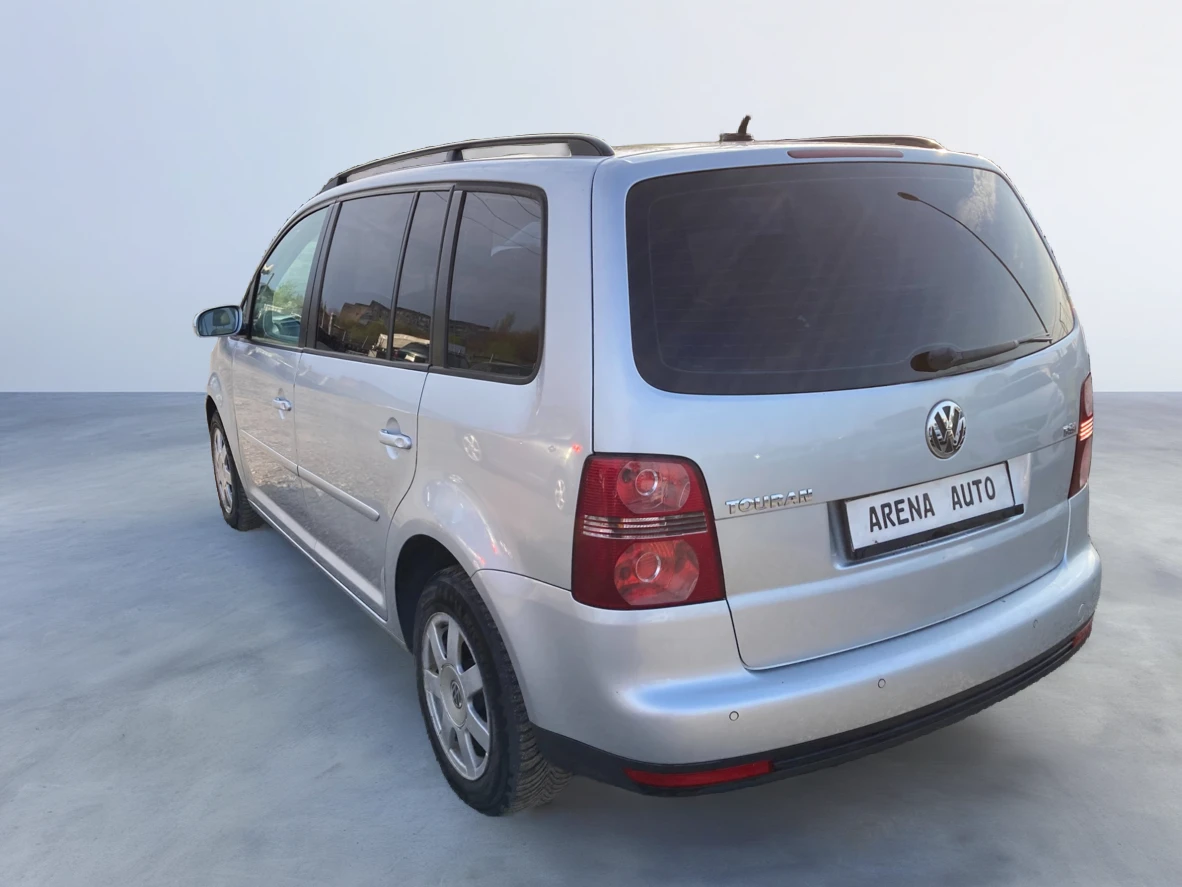 VW Touran 1.4 TSI, снимка 3 - Автомобили и джипове - 48863925