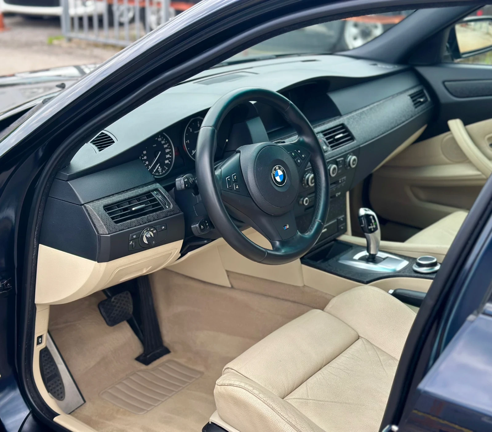 BMW 530 XD M-PAKET 4x4 Сервизни-Документи Мн-Запазенa - изображение 7