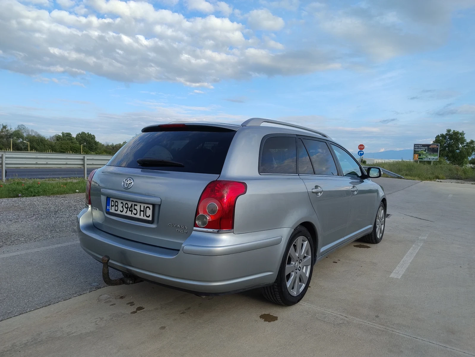 Toyota Avensis 2.0 D4D 126 - изображение 7
