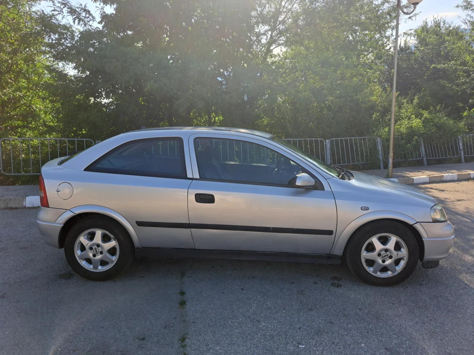 Opel Astra 1.6 16V - изображение 3