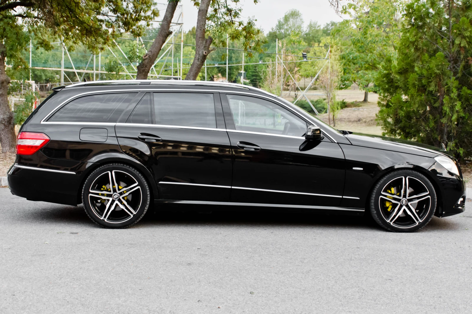 Mercedes-Benz E 350 Avangard - изображение 8