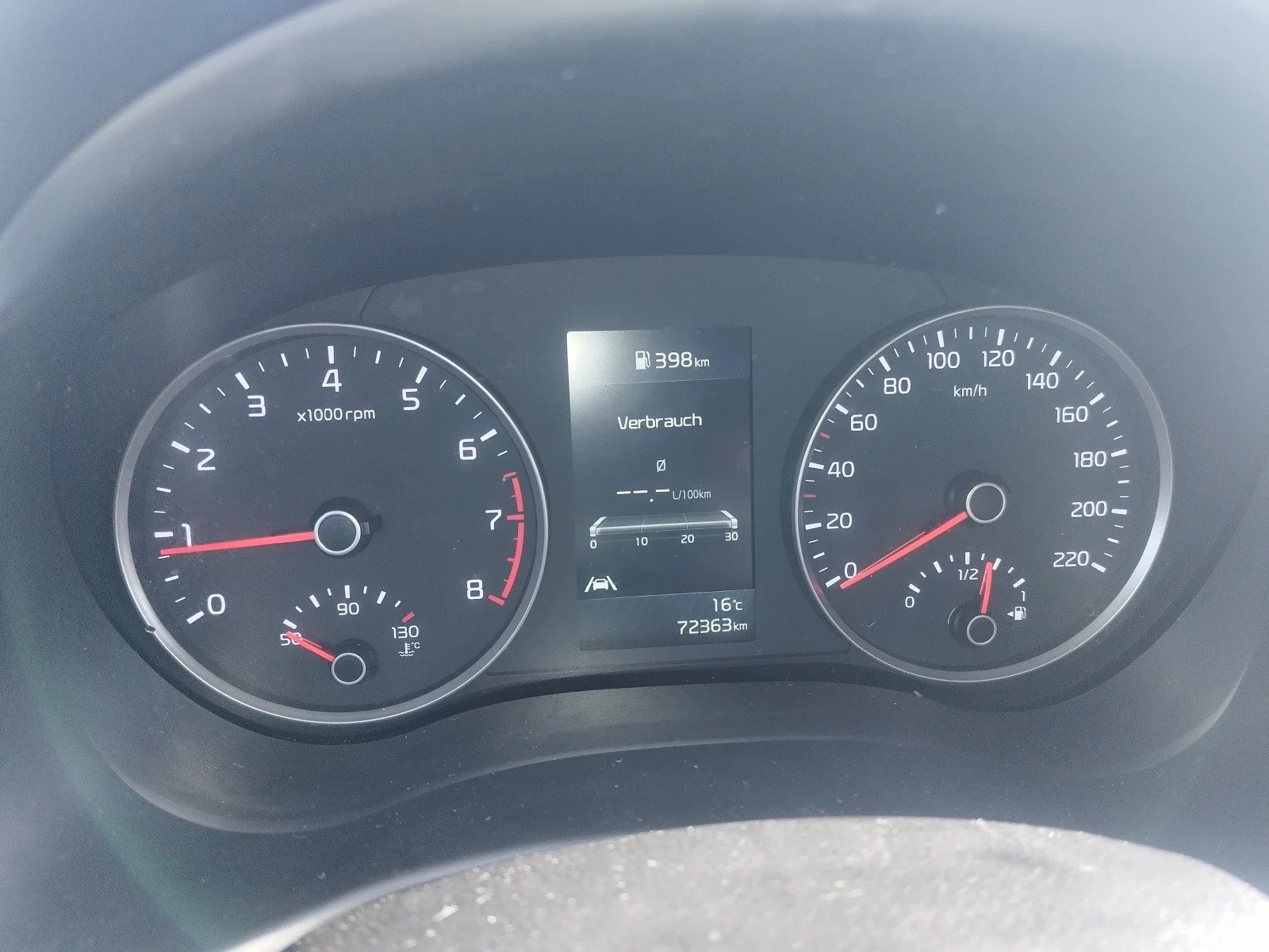 Kia Rio  - изображение 8