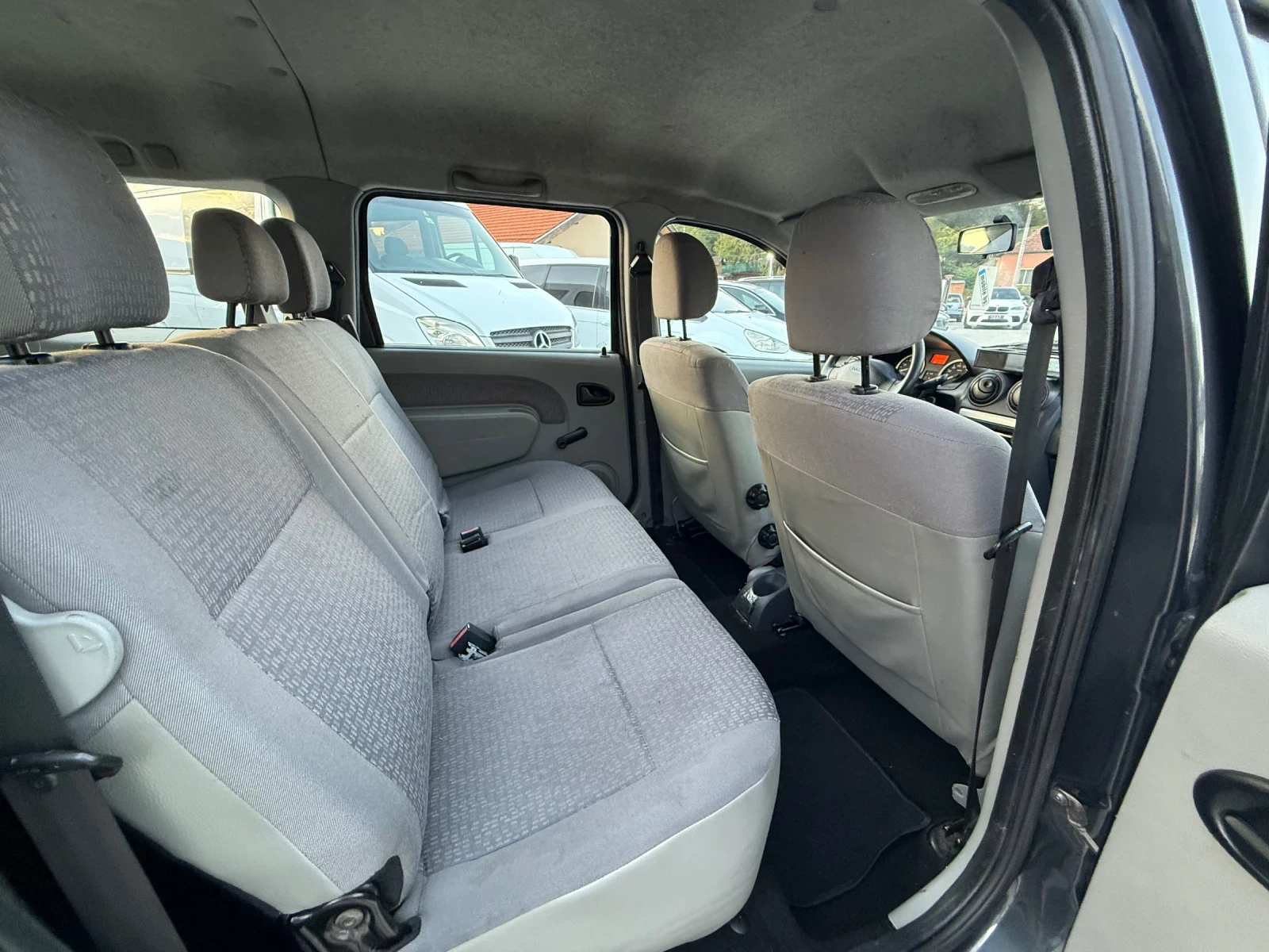 Dacia Logan 1.6 КЛИМА ЛИЗИНГ | Mobile.bg — изображение 12