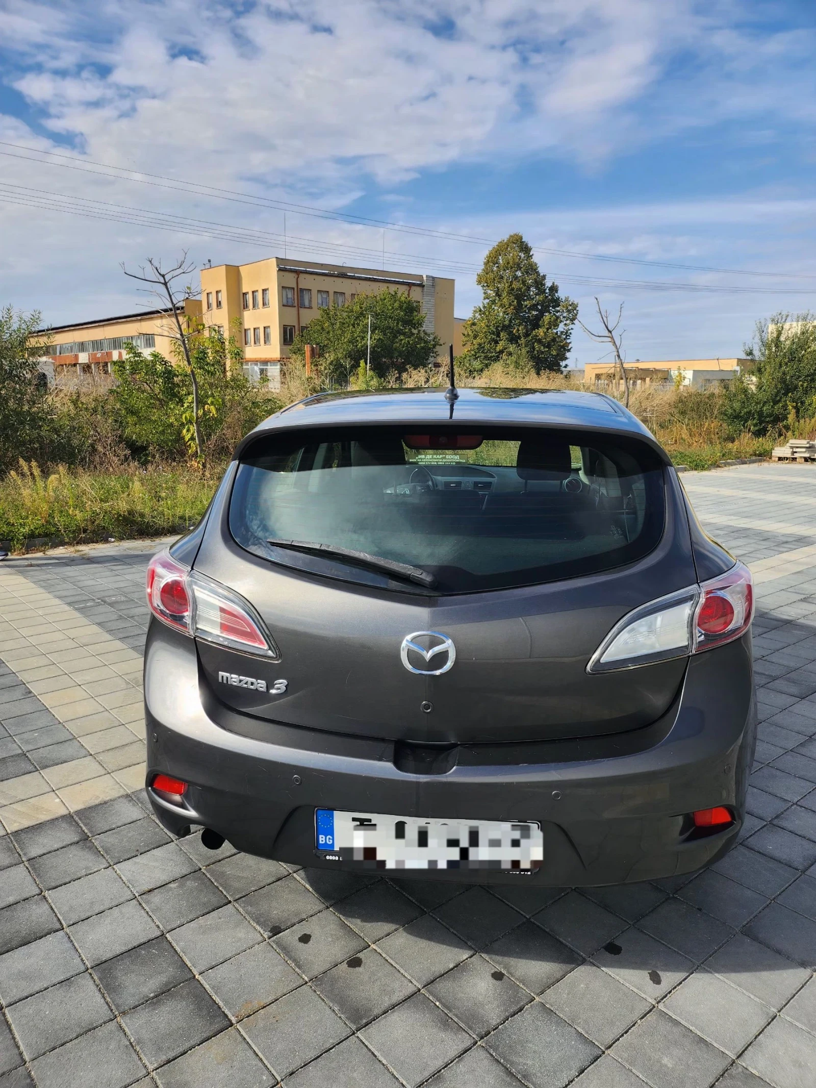 Mazda 3 1.6 дизел - изображение 4