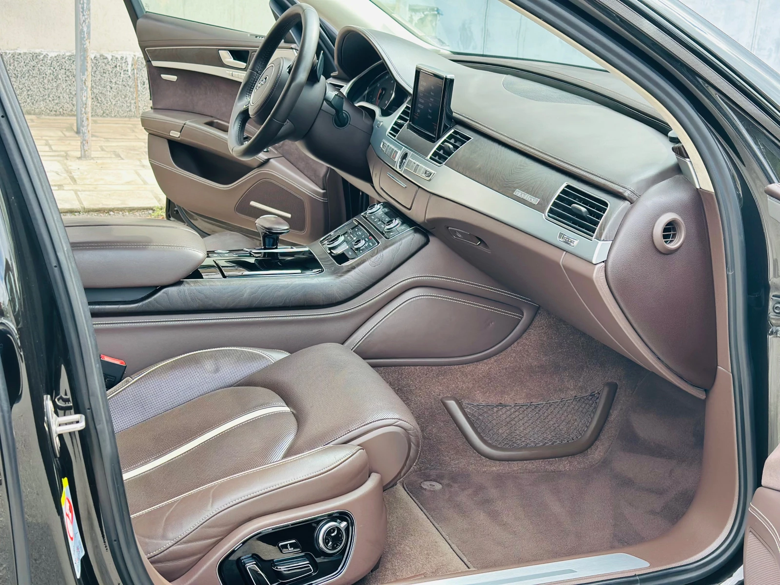 Audi A8 174хл.км-Design Selection-Всичко платено - изображение 8