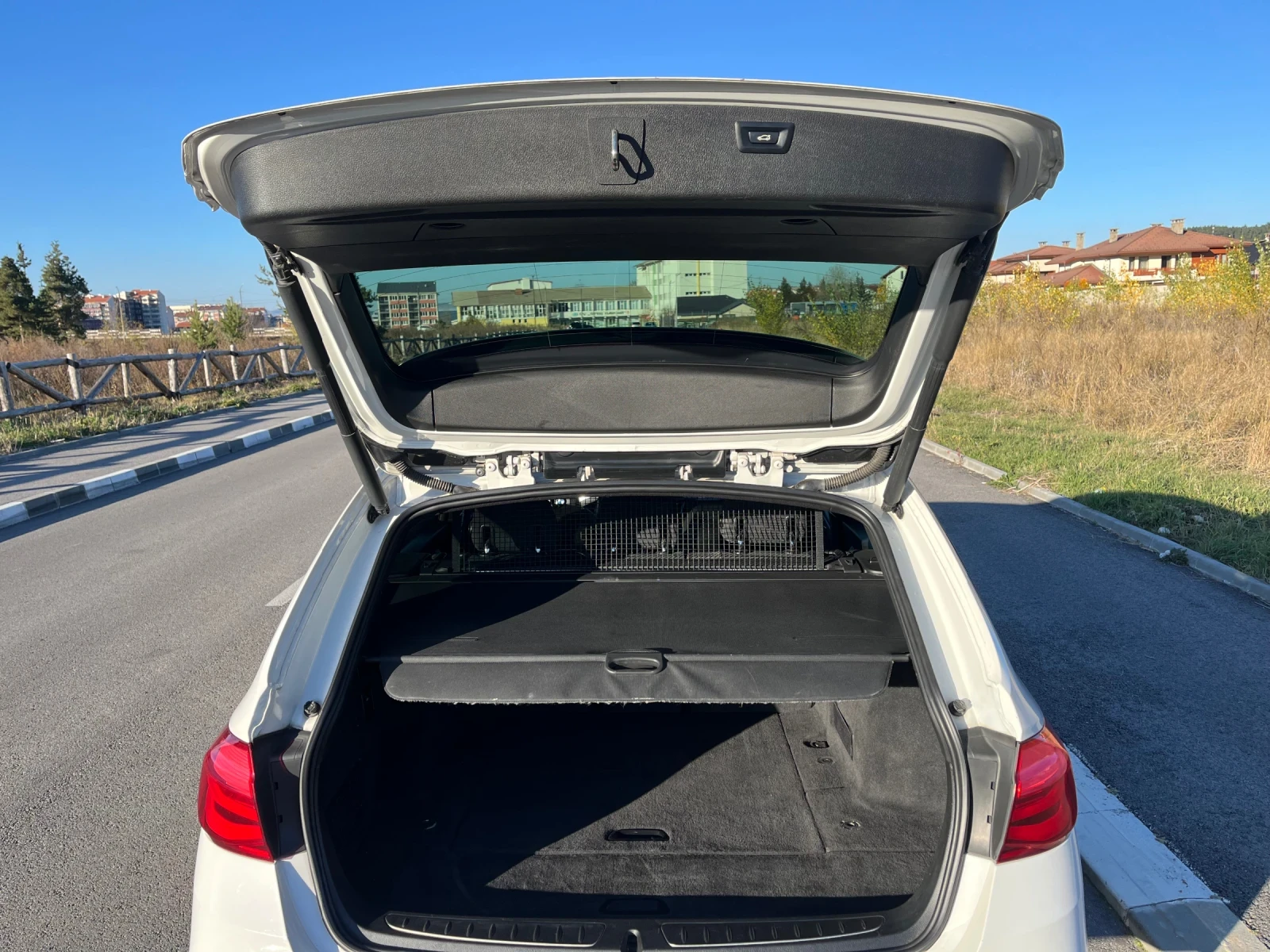 BMW 320 F31 320 x-drive 190hp M-pack | Mobile.bg   11