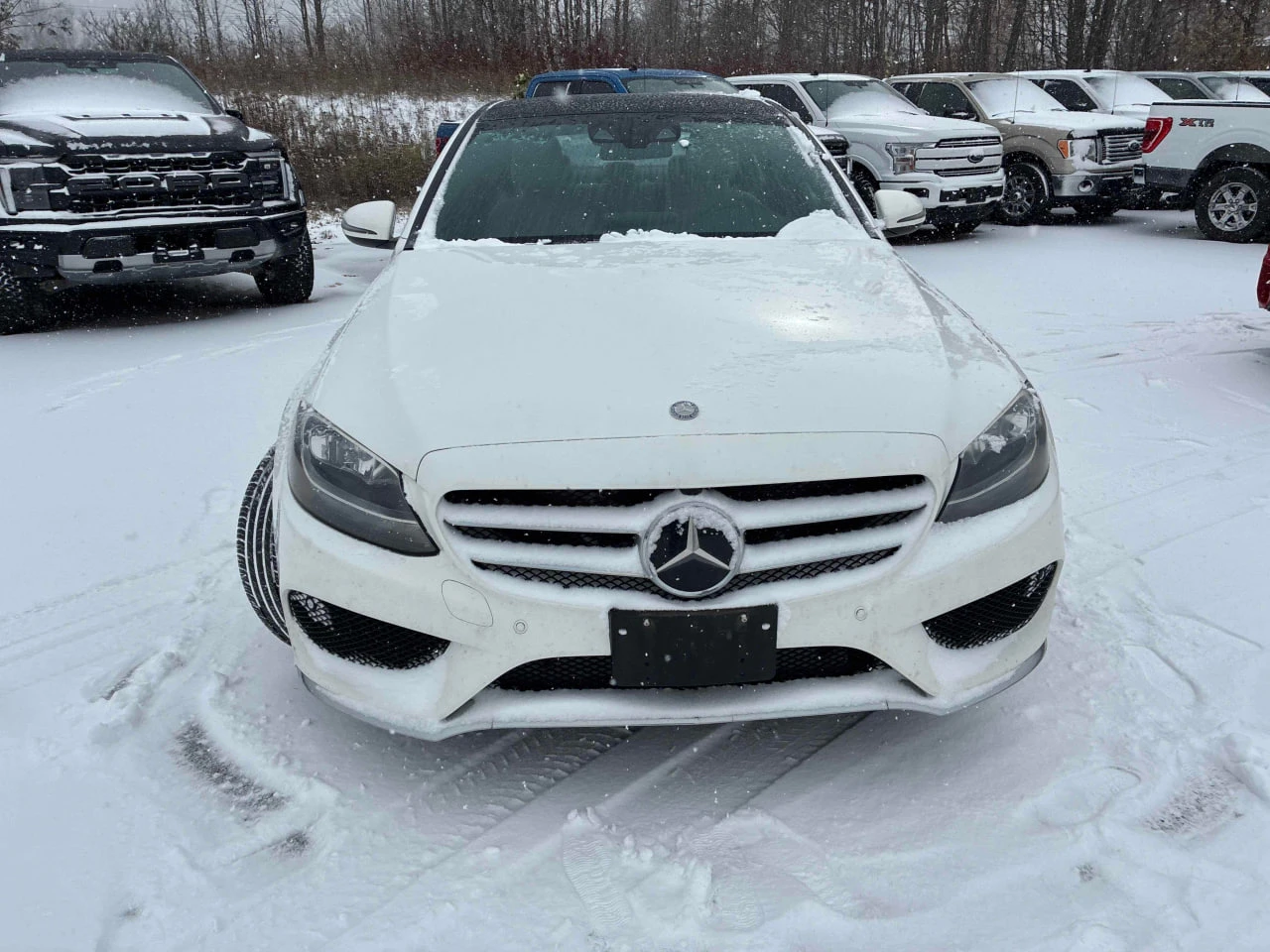 Mercedes-Benz C 300 CARFAX* *   *  | Mobile.bg   6