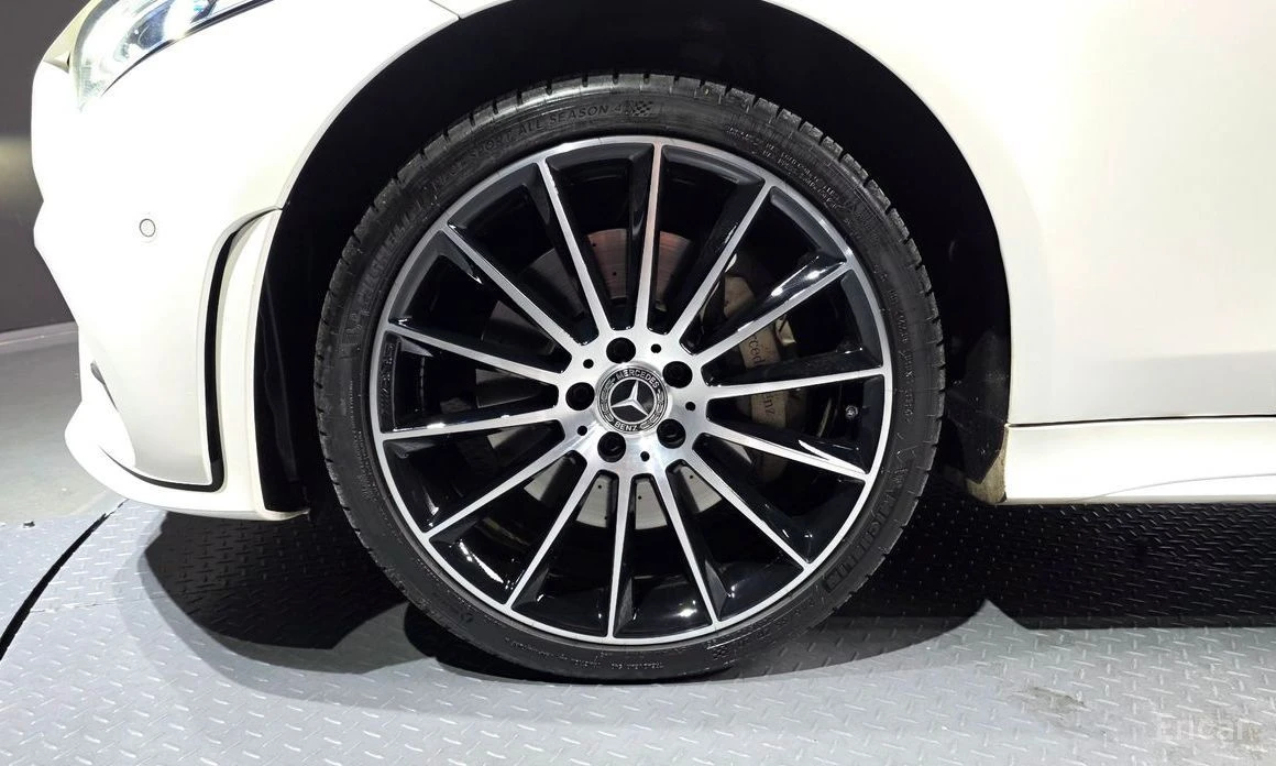 Mercedes-Benz CLS 400  - изображение 5