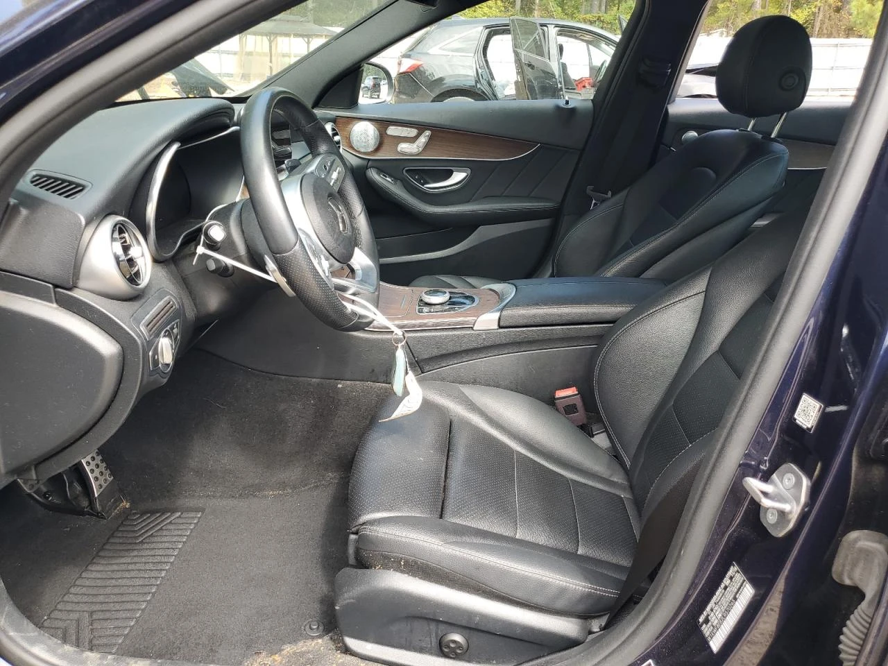 Mercedes-Benz C 300 2l 4Matic - изображение 7