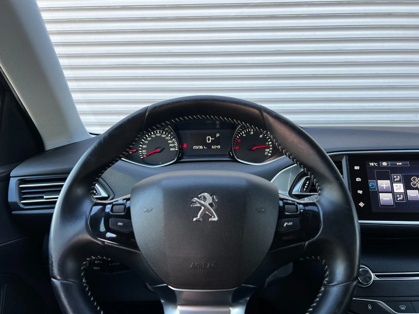 Peugeot 308 1.6 HDI AUT/NAVI/LED/�������� ������� | Mobile.bg � ����������� 10