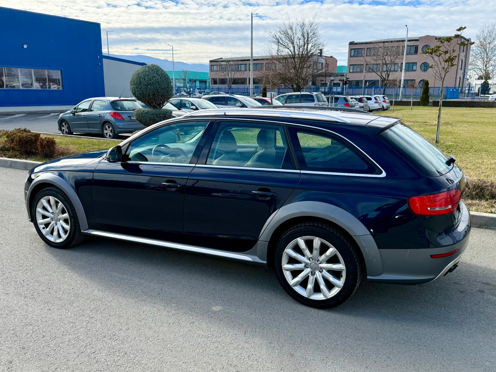 Audi A4 ALLROAD-QUATTRO-2.0TDI-170��-LED-XENON | Mobile.bg � ����������� 5