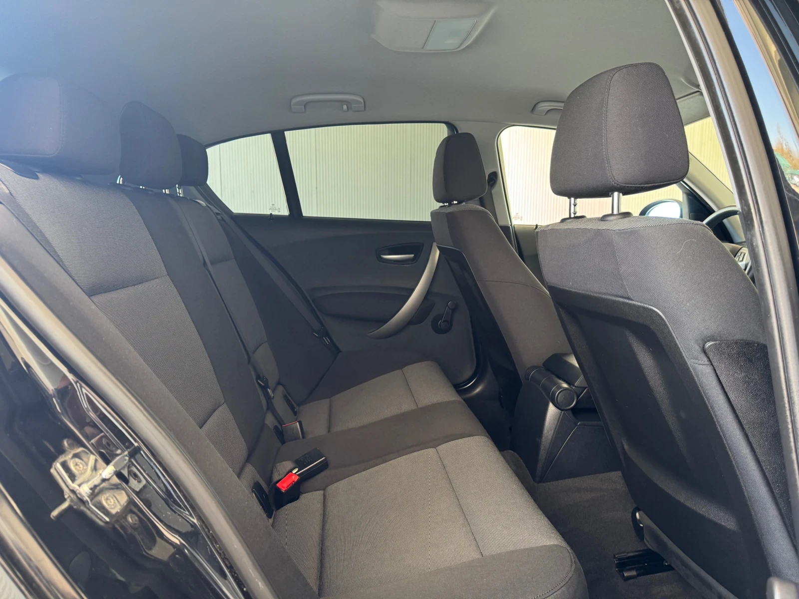 BMW 118 NAVIGACIA-GERMANY, снимка 11 - Автомобили и джипове - 54238425