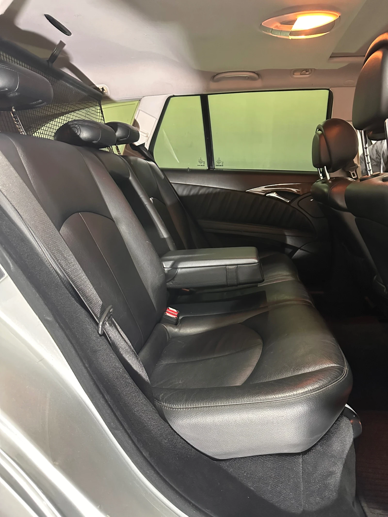 Mercedes-Benz E 280 Face* Avangarde, снимка 11 - Автомобили и джипове - 54264470