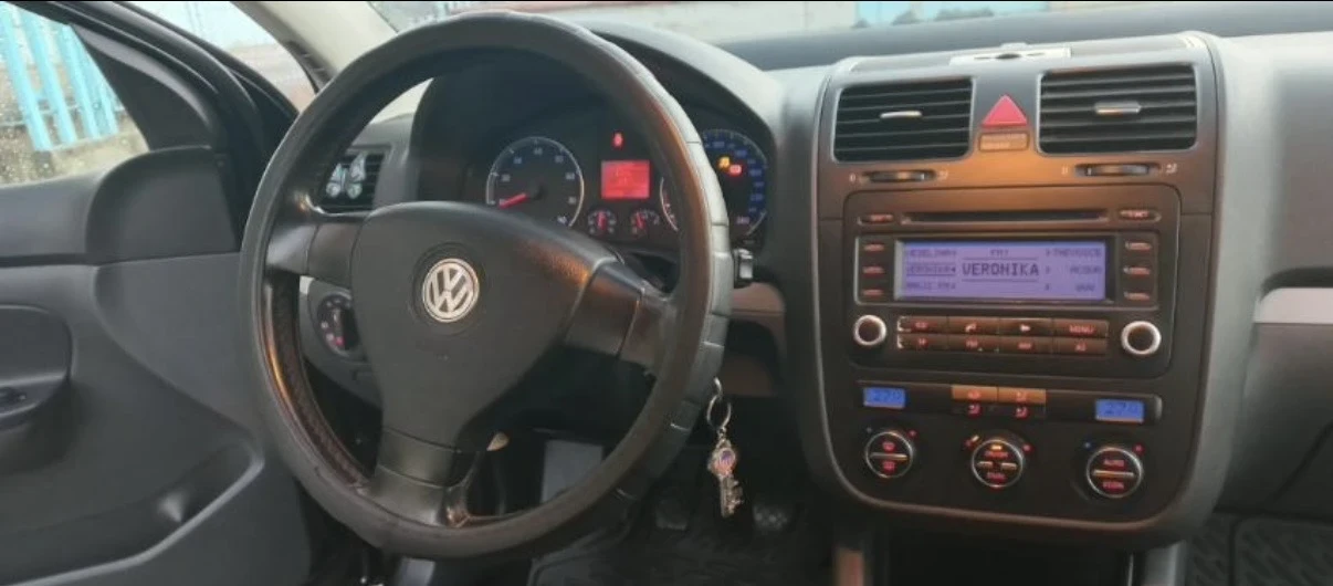 VW Golf, снимка 3 - Автомобили и джипове - 54632485