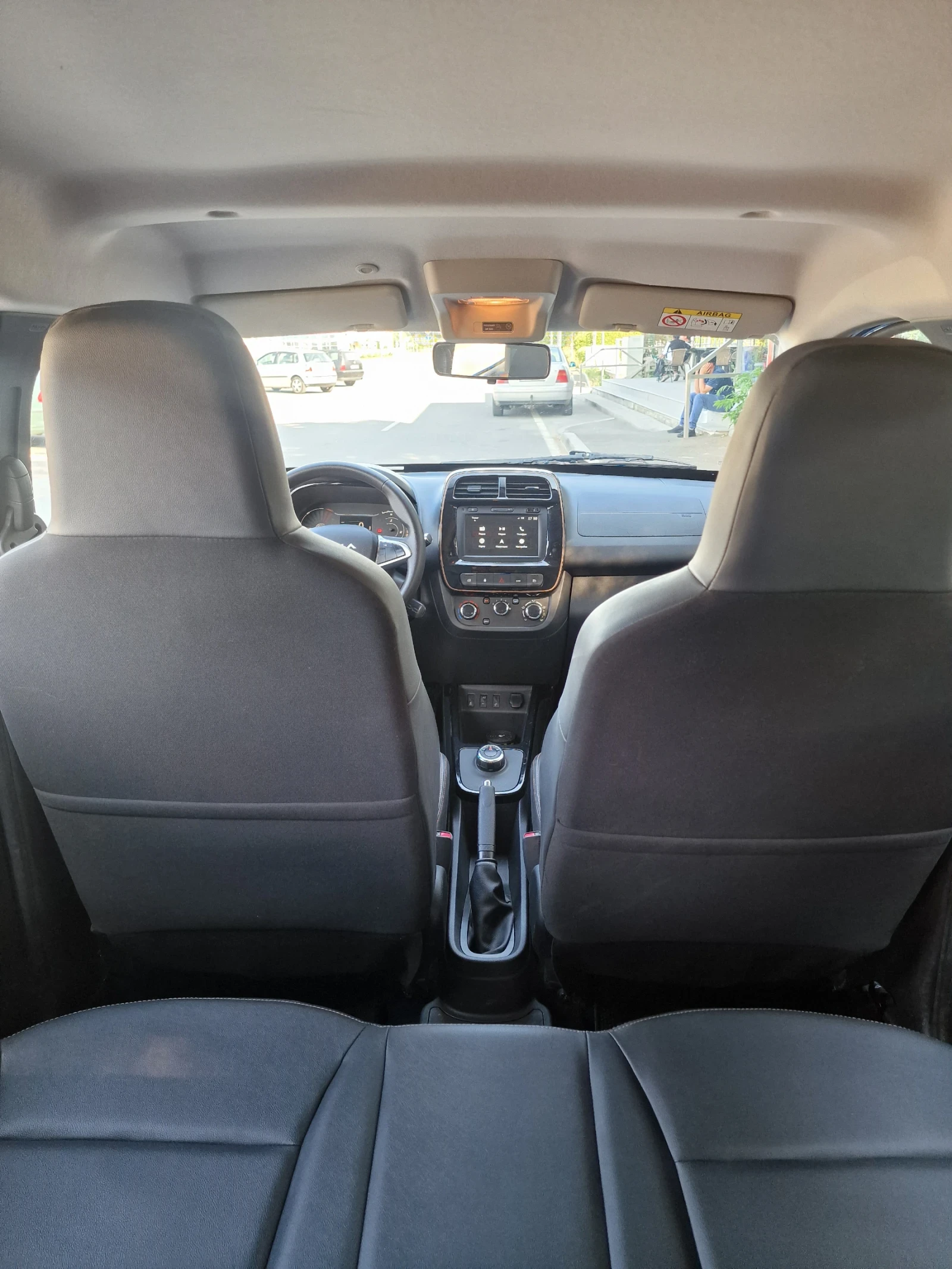 Dacia Spring, снимка 8 - Автомобили и джипове - 55177575