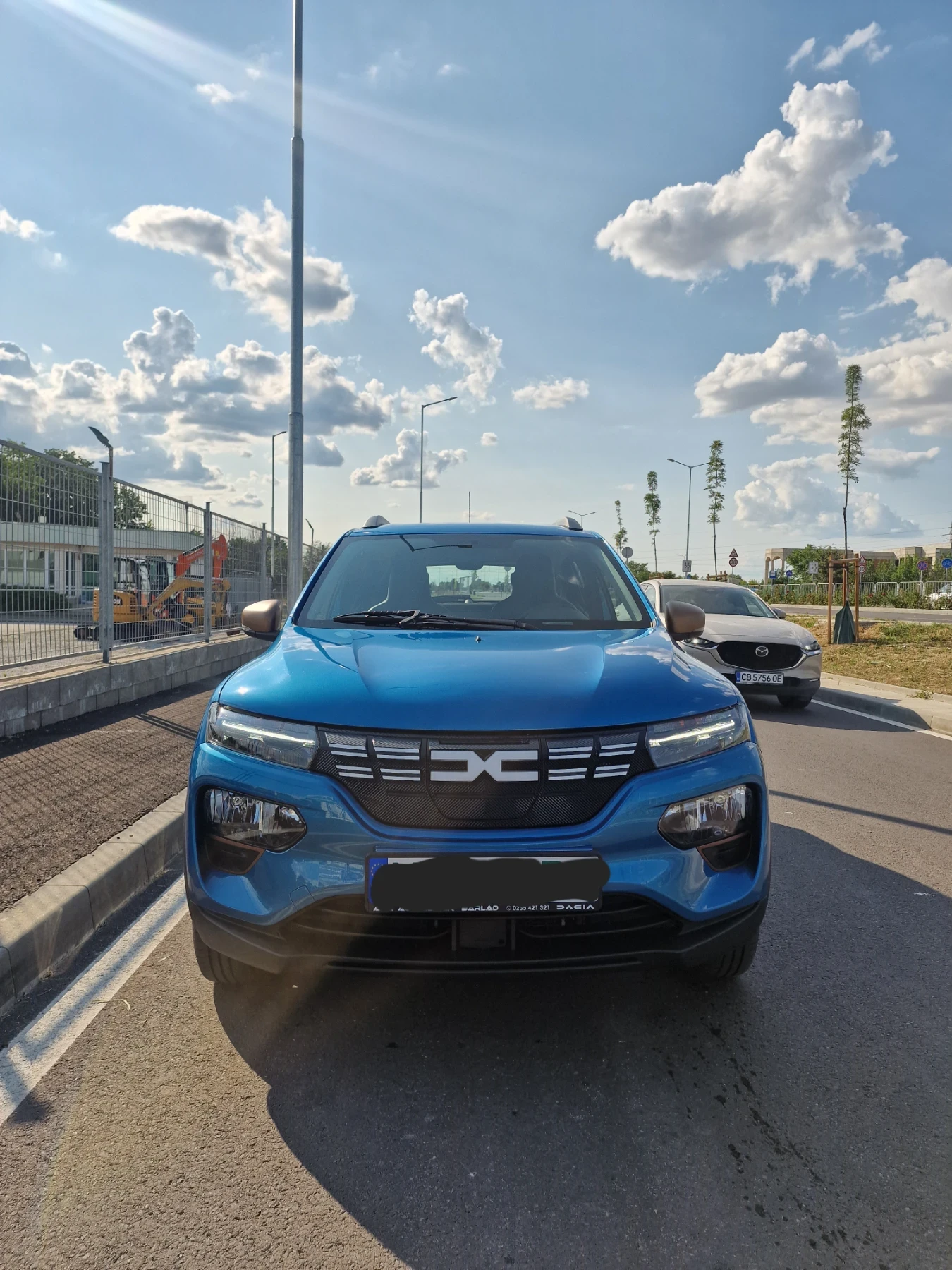 Dacia Spring, снимка 4 - Автомобили и джипове - 55177575