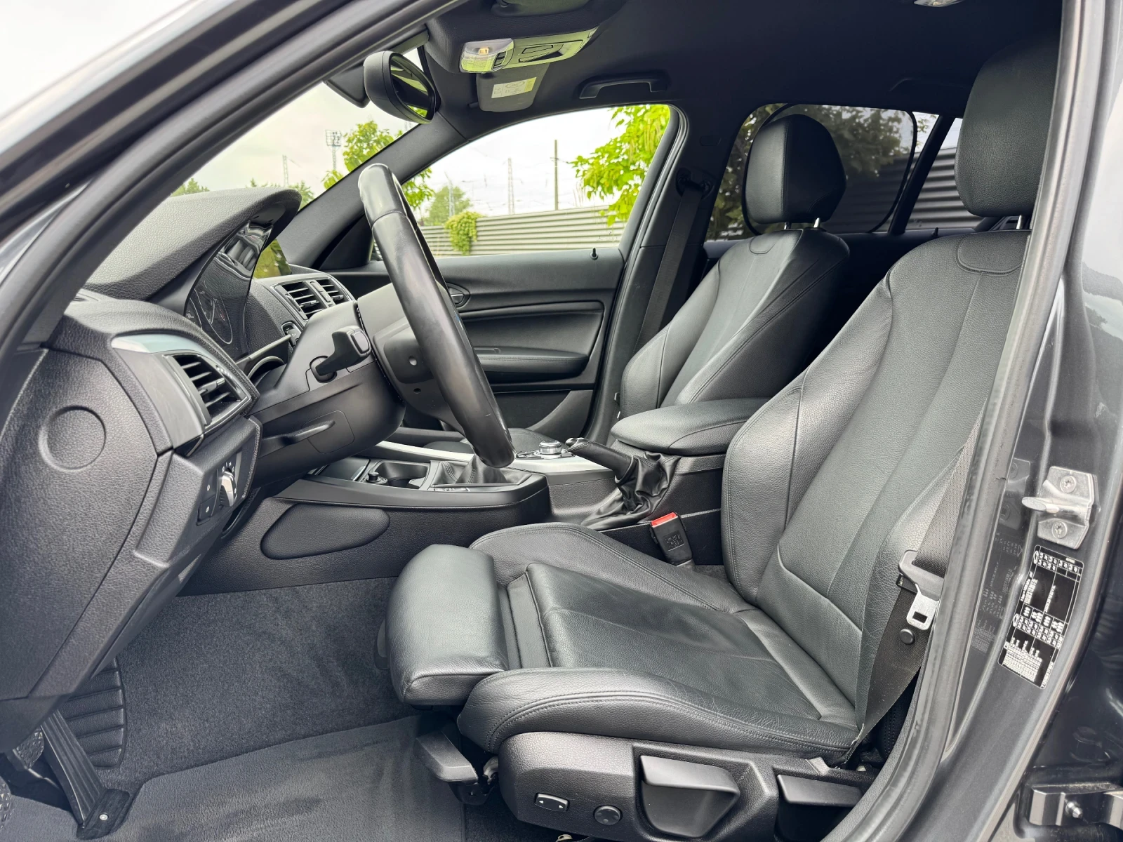 BMW 118 2, 0d M paket Shadow Line, снимка 9 - Автомобили и джипове - 55662938