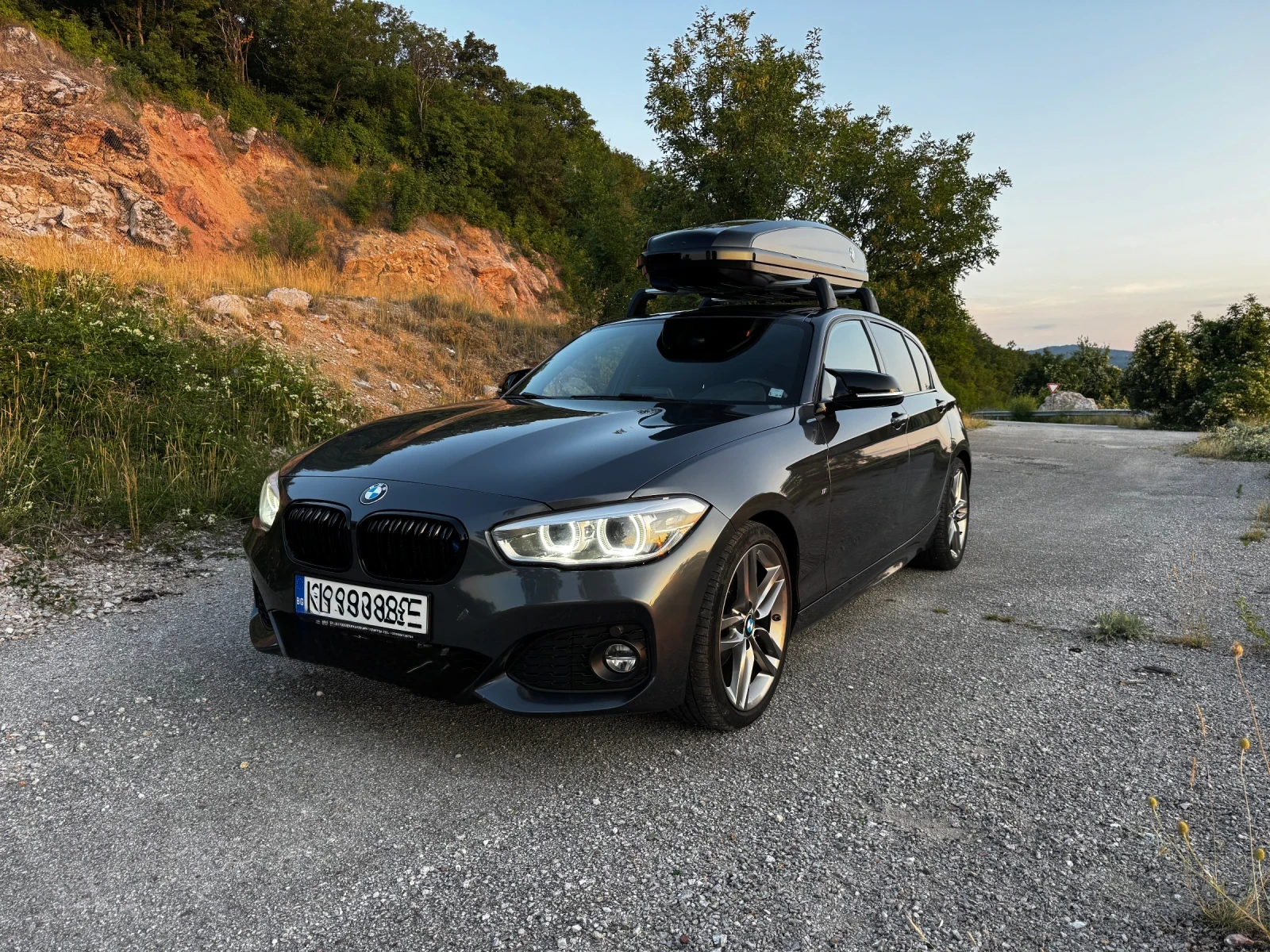 BMW 118 2, 0d M paket Shadow Line, снимка 2 - Автомобили и джипове - 55662938