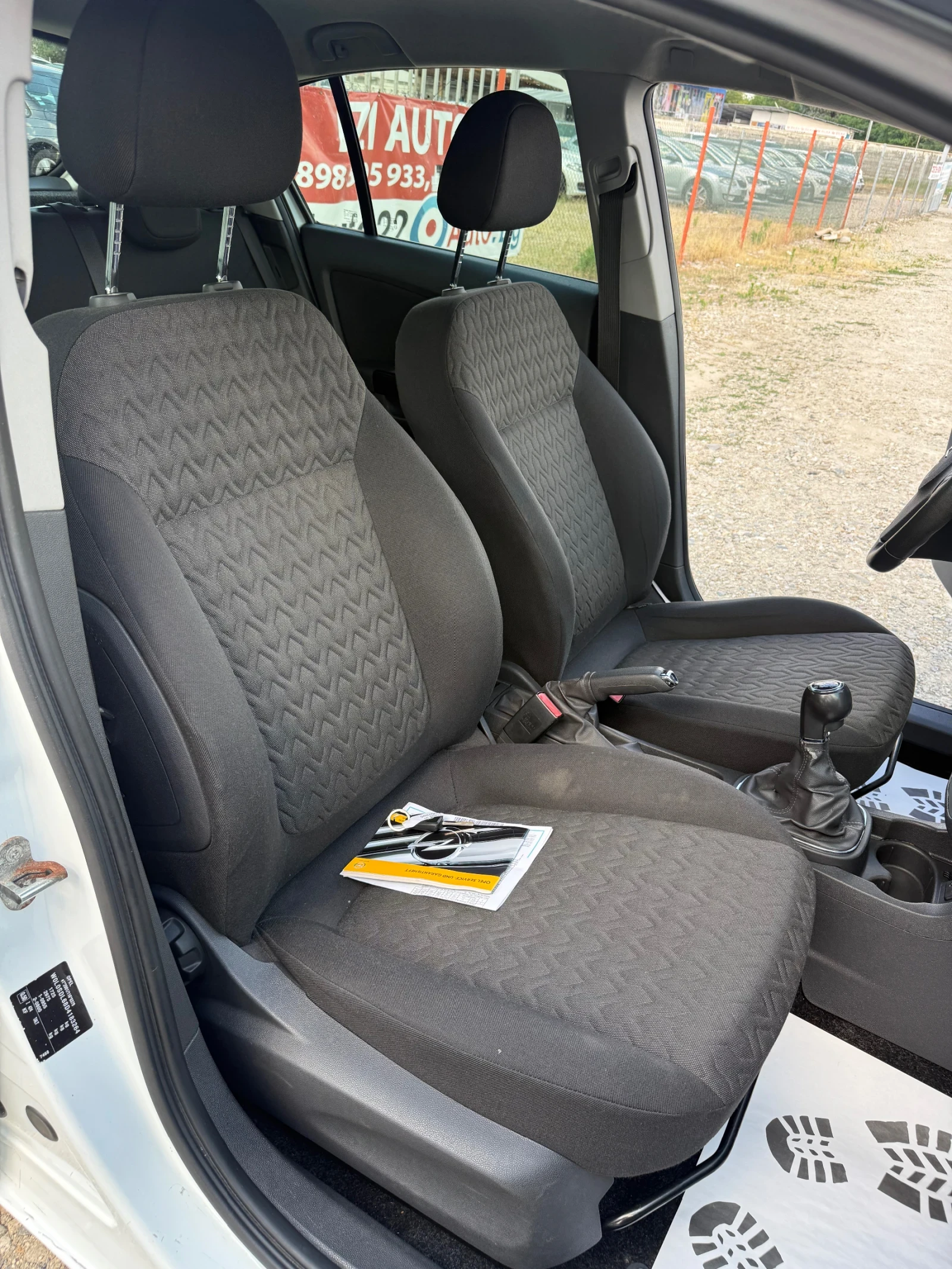 Opel Corsa 1.3CDTI* 6ск.* Подгрев-Волан, седалки* ЛИЗИНГ, снимка 13 - Автомобили и джипове - 55265037