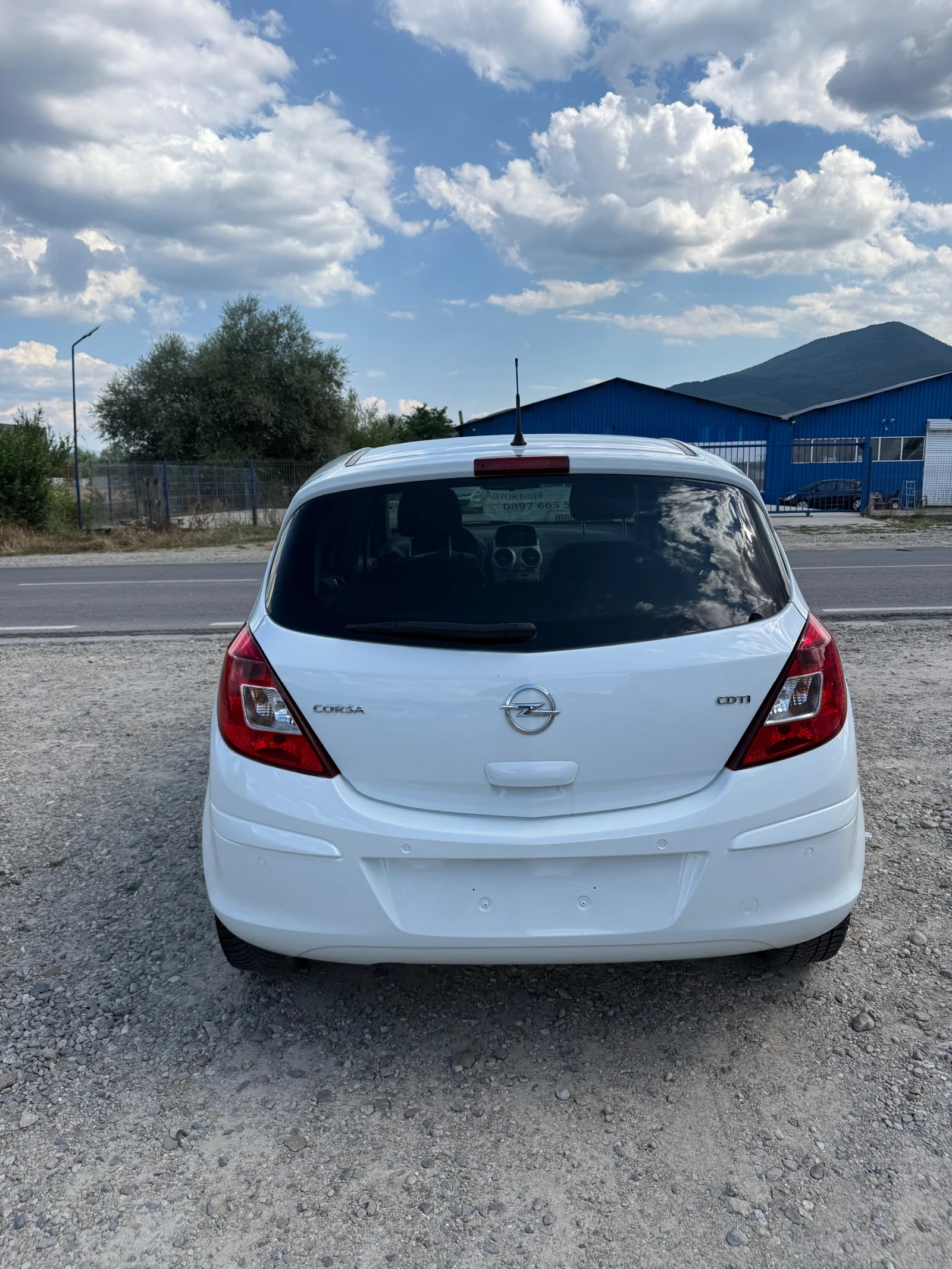 Opel Corsa 1.3CDTI* 6ск.* Подгрев-Волан, седалки* ЛИЗИНГ, снимка 5 - Автомобили и джипове - 55265037