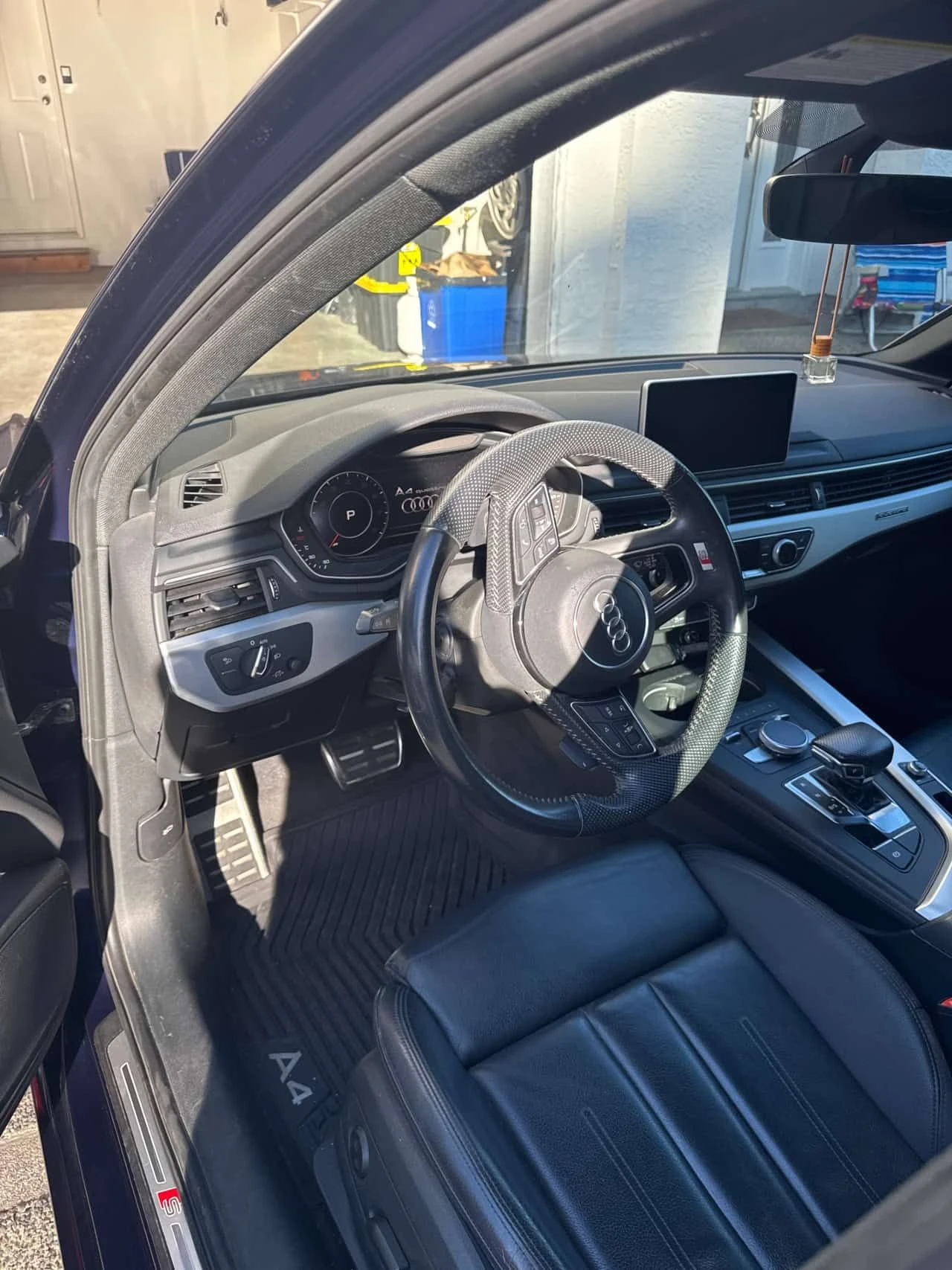 Audi A4 * Progressiv * АВТОКРЕДИТ БЕЗ ПЪРВОНАЧАЛНА ВНОСКА*, снимка 5 - Автомобили и джипове - 55499159
