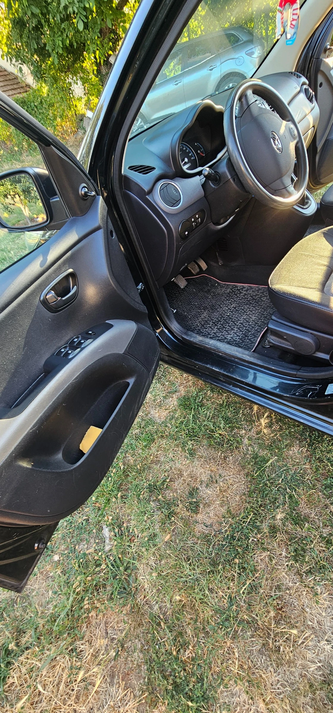 Hyundai I10, снимка 9 - Автомобили и джипове - 55930244