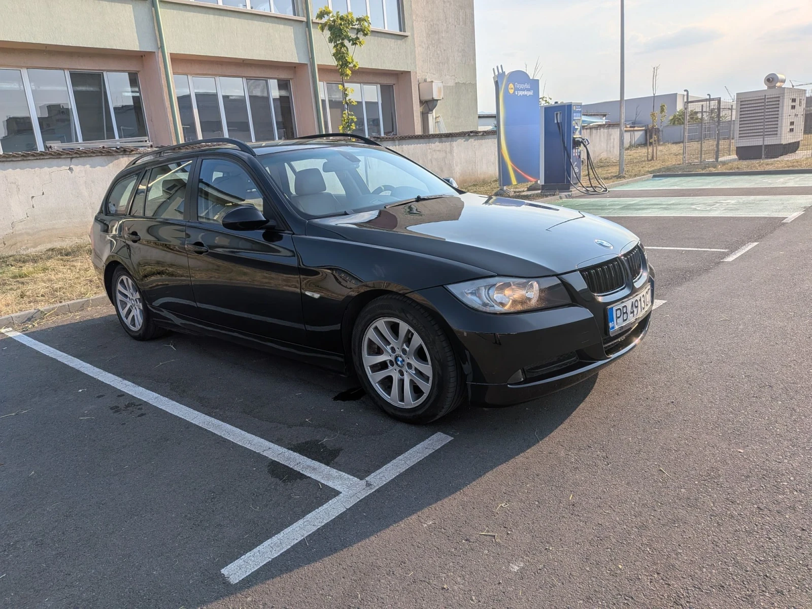 BMW 320, снимка 3 - Автомобили и джипове - 55944753