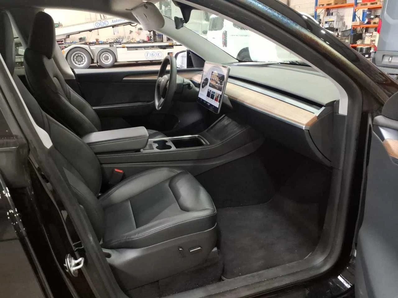 Tesla Model Y Long Range Dual Motor Leather LED Navi | Mobile.bg � ����������� 4