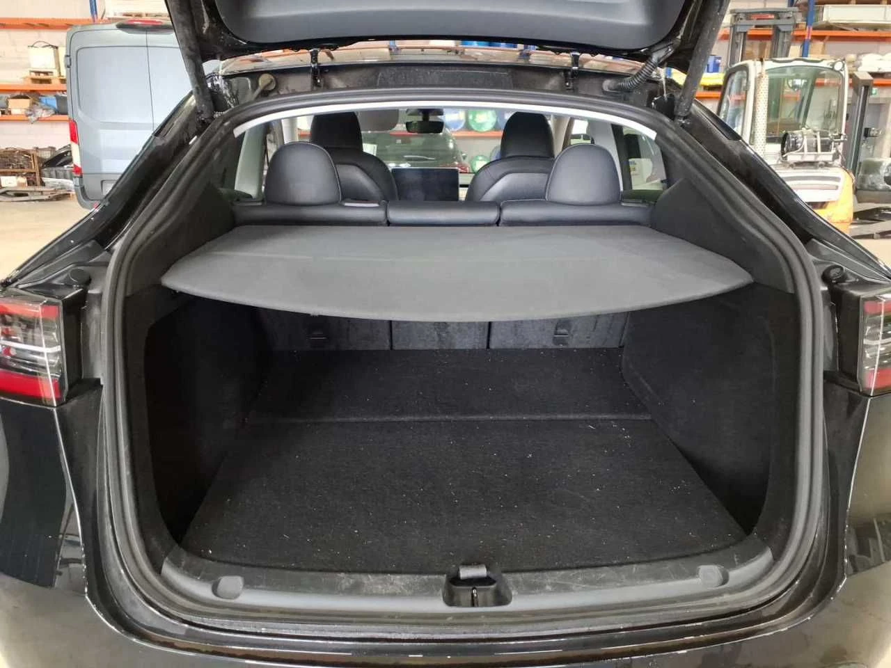 Tesla Model Y Long Range Dual Motor Leather LED Navi | Mobile.bg � ����������� 10