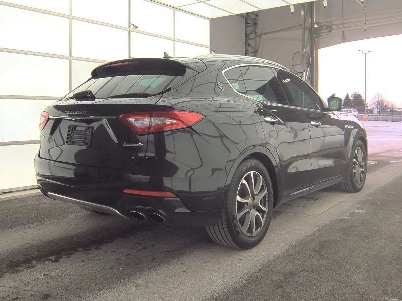 Maserati Levante, снимка 4 - Автомобили и джипове - 48725808