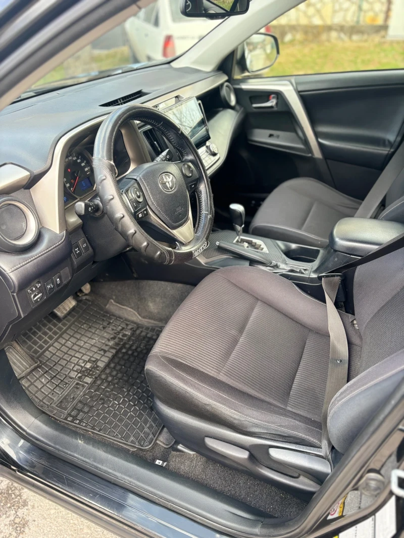 Toyota Rav4 2.2 150hp, снимка 10 - Автомобили и джипове - 49515591