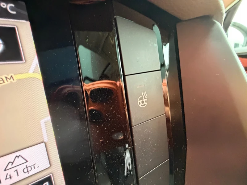 VW Touareg Rline* Digital* Панорама* Distronik* 3.0TDI, снимка 16 - Автомобили и джипове - 51409705