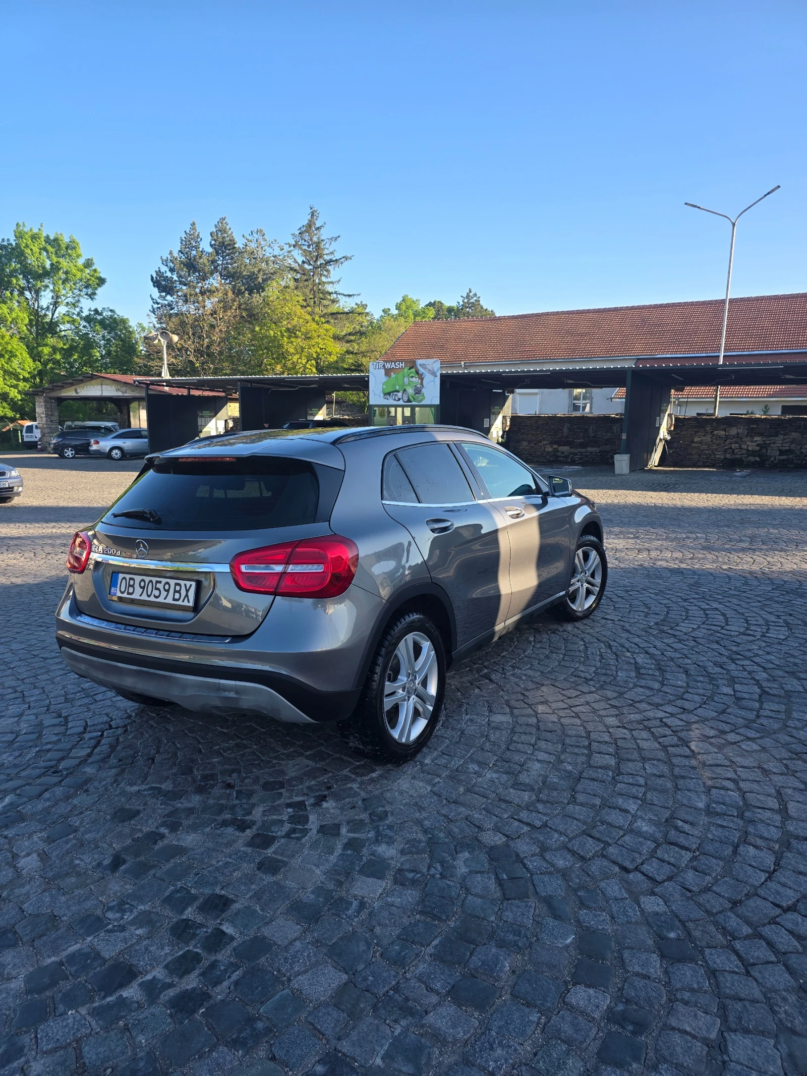 Mercedes-Benz GLA 200  - изображение 3