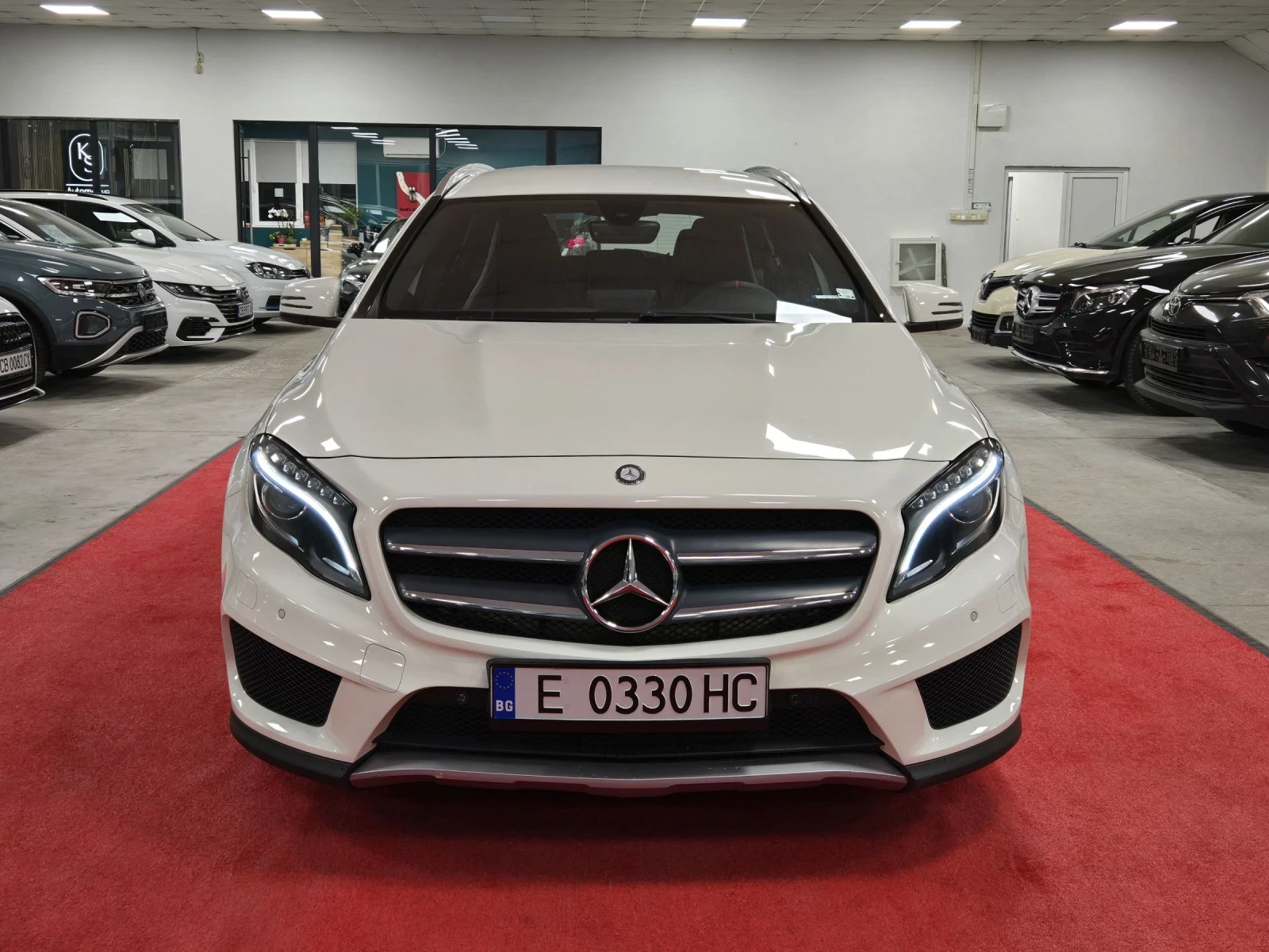 Mercedes-Benz GLA 220 d / 4Matic / AMG / Facelift / 100% обслужен - изображение 2