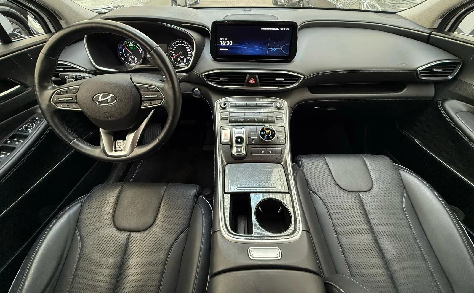 Hyundai Santa fe 1.6T-GDI/TREND/265HP/PHEV/4WD/DIGITAL/CARPLAY/408f - изображение 7