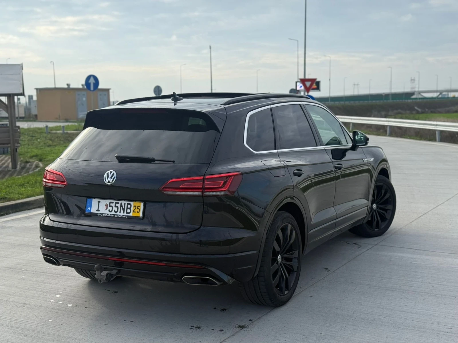 VW Touareg Rline* Digital* Панорама* Distronik* 3.0TDI - изображение 4