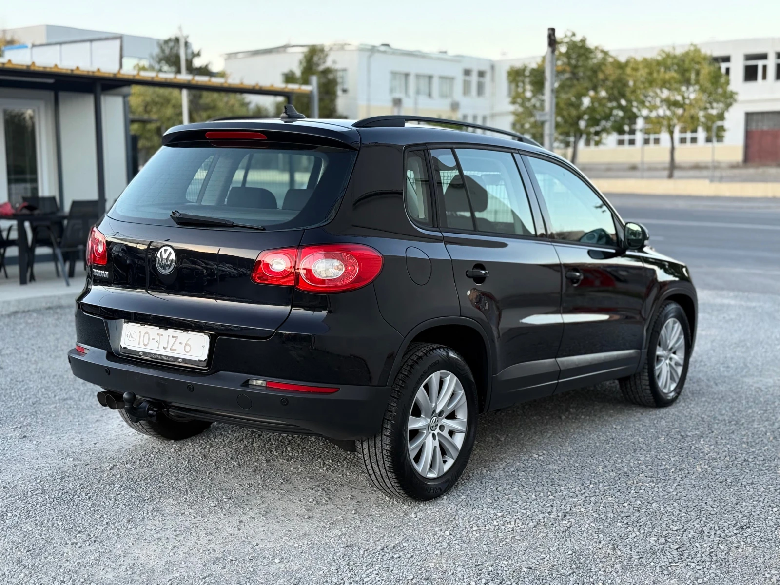VW Tiguan 2.0TDI AUTOMATIC 4MOTION - изображение 4