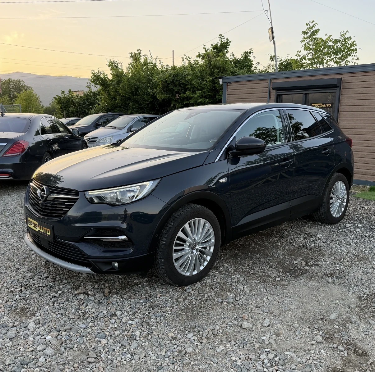 Opel Grandland X 1, 6 DIESEL-AUTOMATIC-CAMERA 360