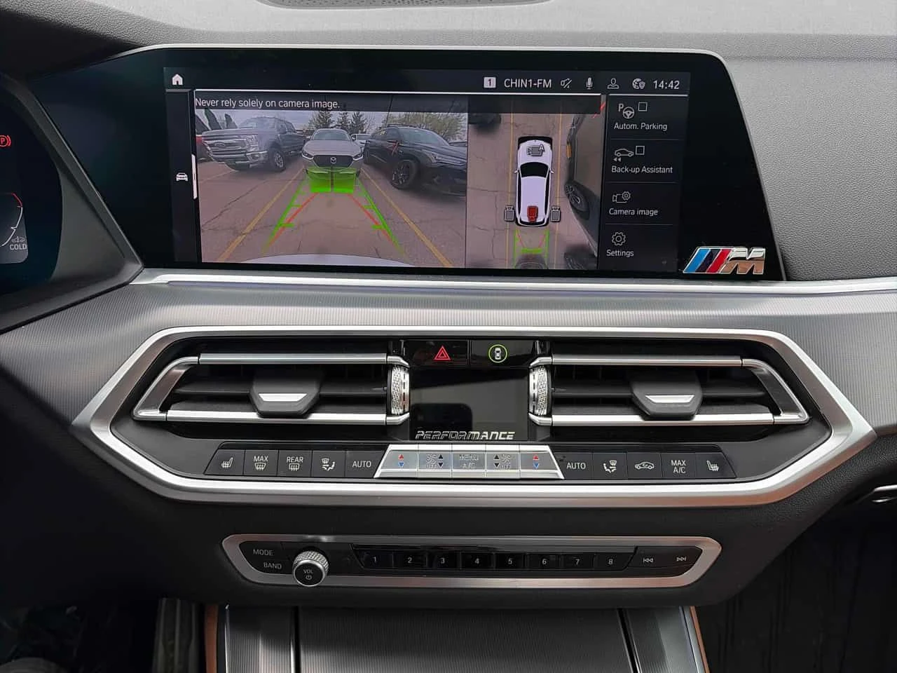 BMW X5 * xDrive40i * 360 * HUD * H/K * ПОДГРЕВ, снимка 9 - Автомобили и джипове - 54434290